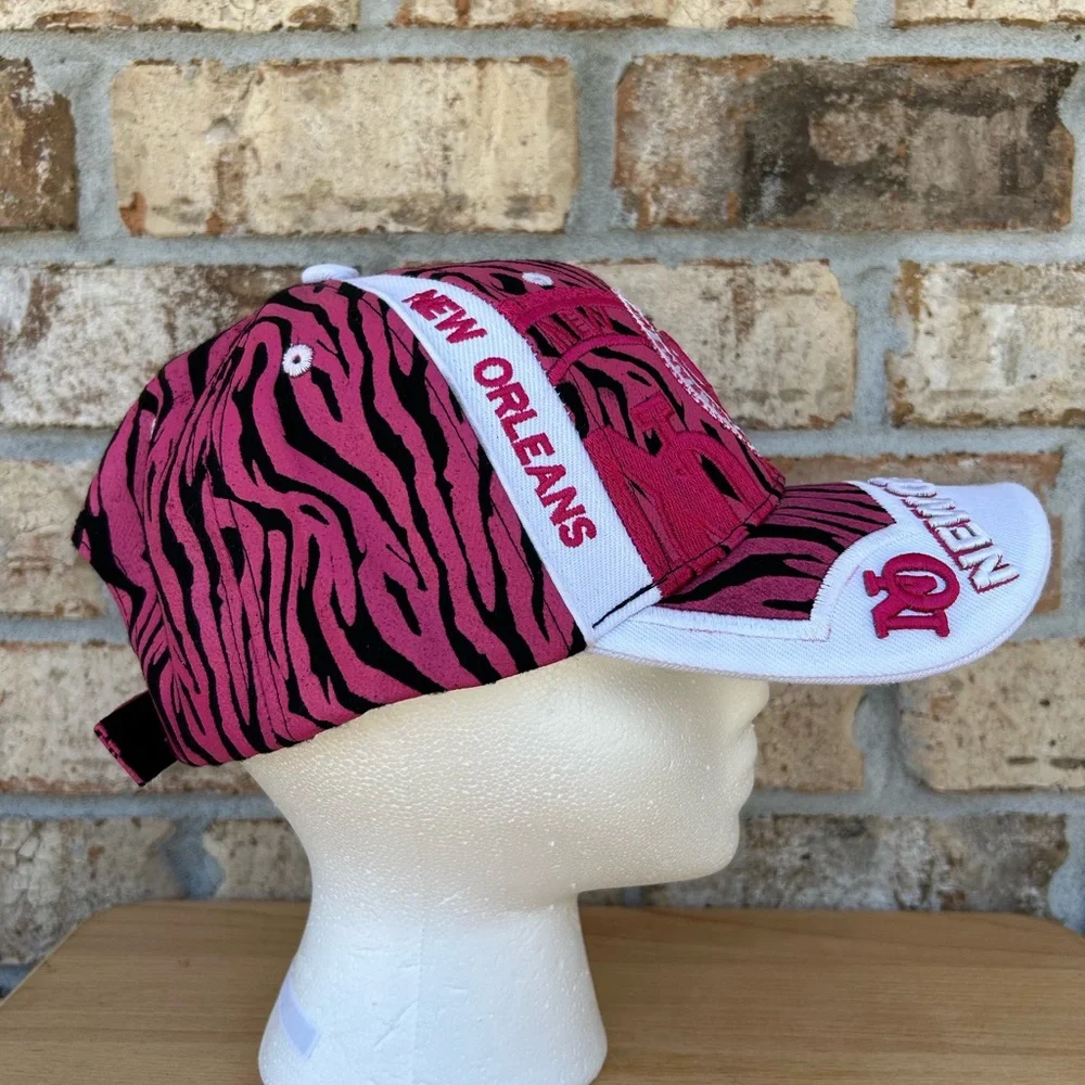 Urban Trendz New Orleans Embroidery Pink‎ Black White Zebra Print Baseball Cap